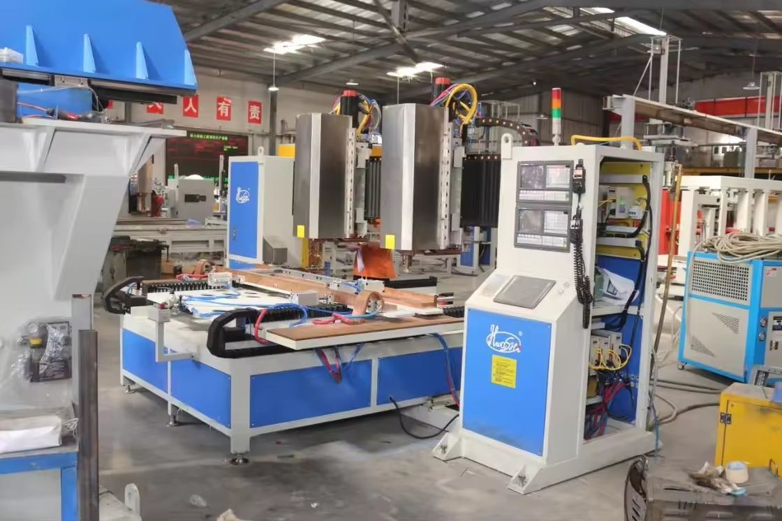 7Axis Cnc 스팟 용접 기계 7Axis Cnc Spot Welding Machine