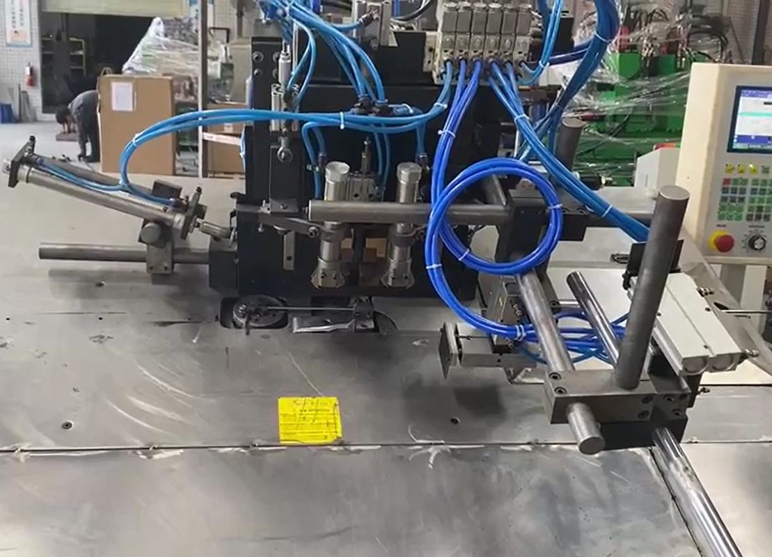 3 축 2D CNC 와이어 굽기 기계 판매 부트 용접 기계 제조업체